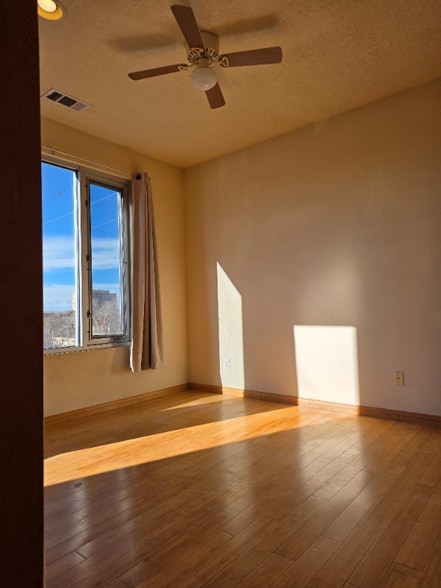 Building Photo - 893 Silver Ave SW