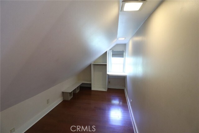 Building Photo - 393 N Shaffer St