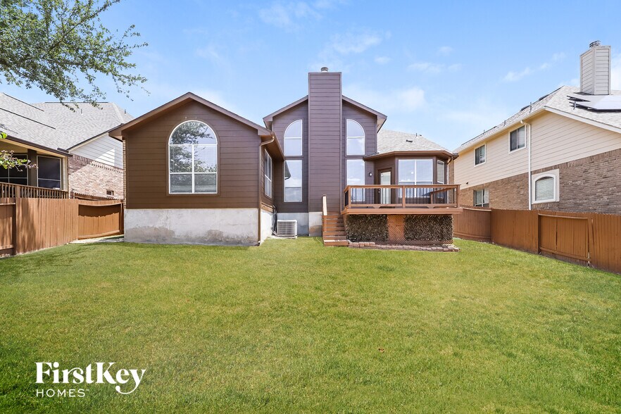 Building Photo - 2225 Crary Meadow