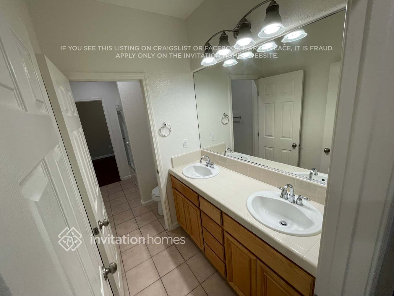 Building Photo - 1762 Dalia Pl