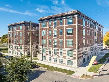 Building Photo - 1800 W Bethune St