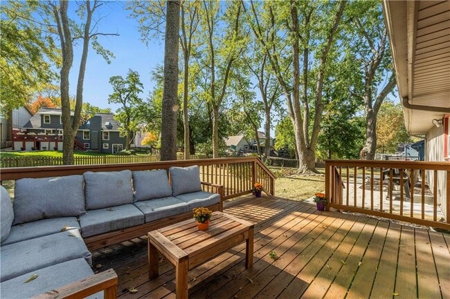 Building Photo - 7635 W 114th Ter