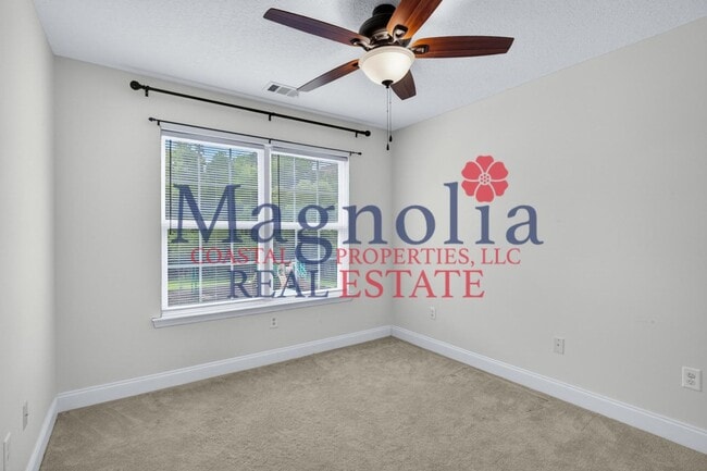Building Photo - 255 Cypress Point Dr