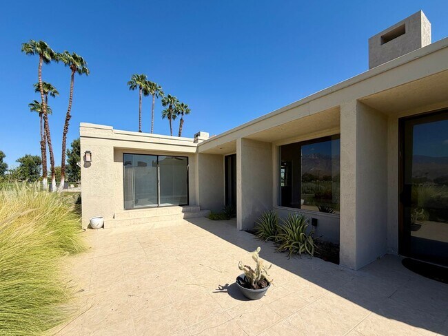 Building Photo - 34983 Mission Hills Dr