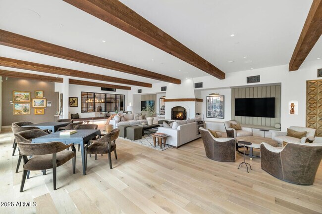 Building Photo - 4849 N Camelback Rdg Dr