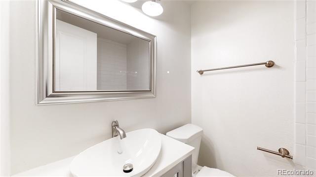 Building Photo - 1355 N Gaylord St