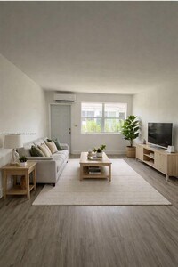 Building Photo - 2410 NW 11th St