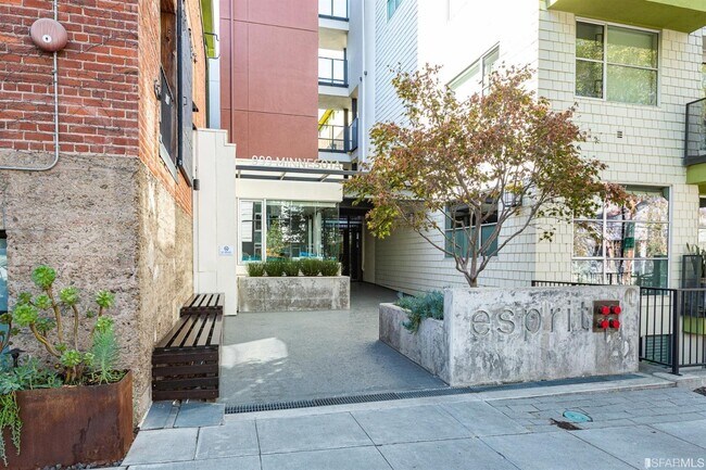 Building Photo - 868 Minnesota St