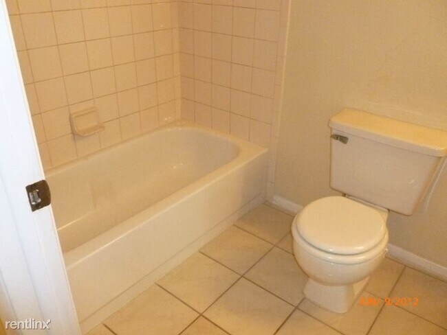 Building Photo - 5204 Sunridge Palms Dr