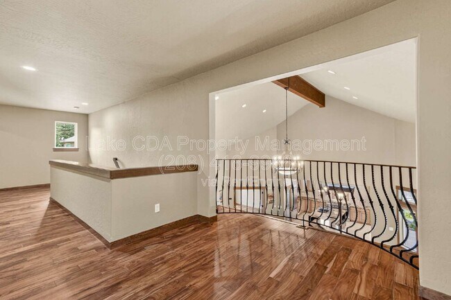 Building Photo - 8668 N Stable Trace Ct