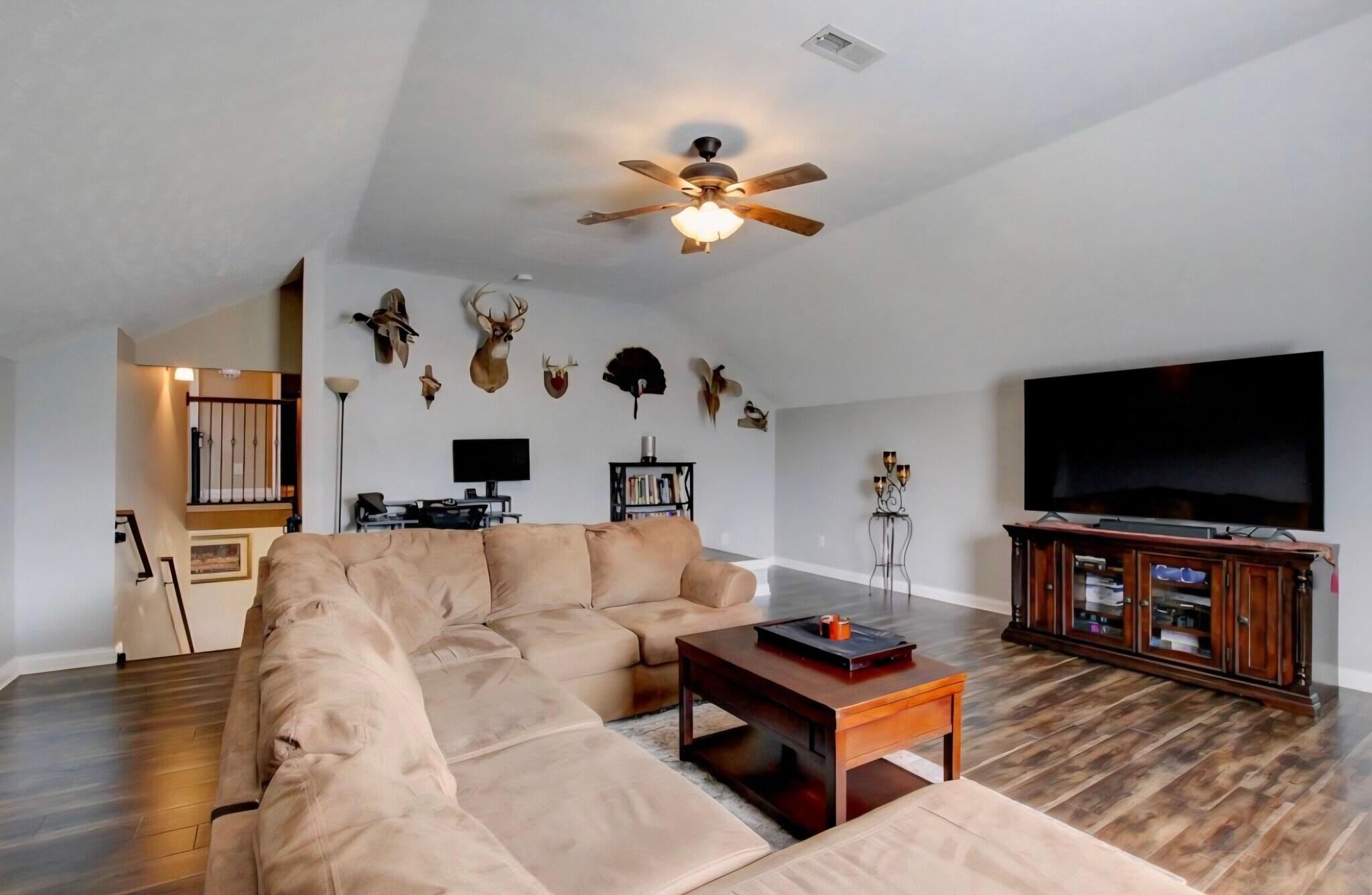 Building Photo - 1321 Allmon Dr