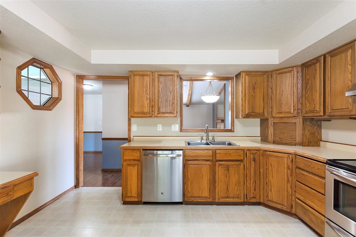 Building Photo - 3883 N Tumbleweed Pl