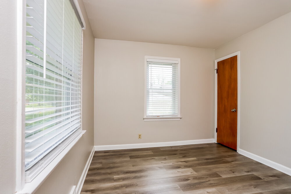 Building Photo - 9609 Griffin Dr