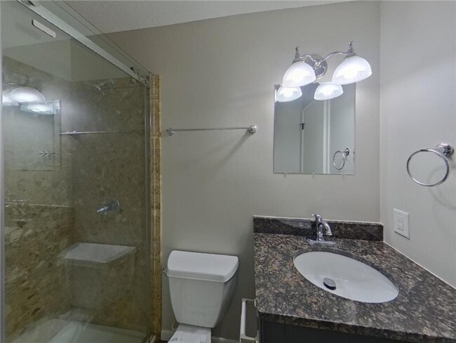 Building Photo - 805 Garrison Ct