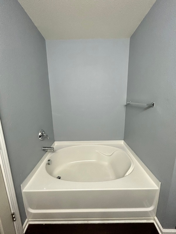 Building Photo - 3987 Tallowtree Ln