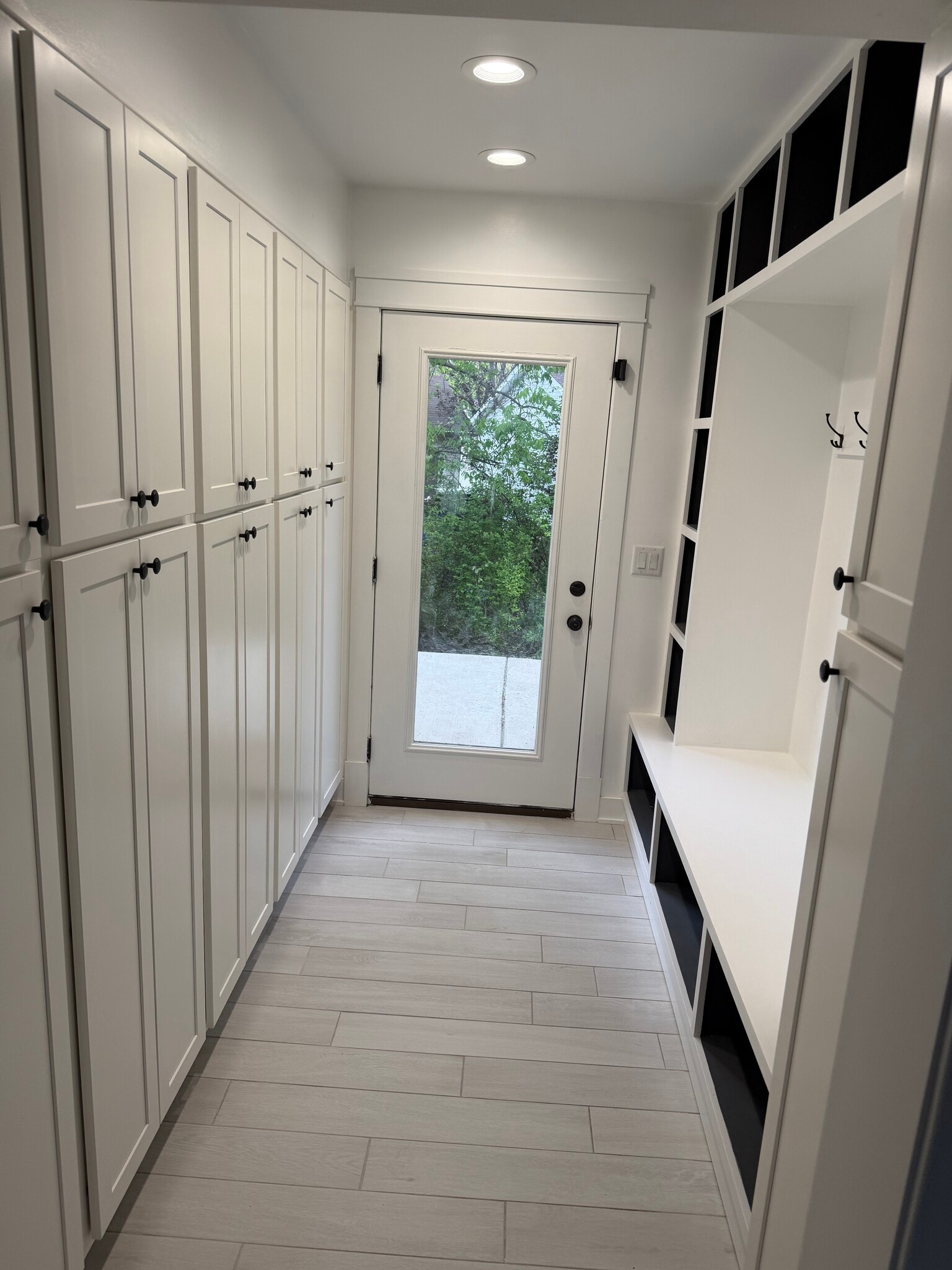 Building Photo - 704 Briarwood Ter