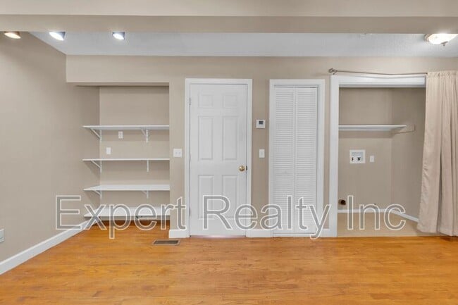 Building Photo - 1201 Magnolia Pl