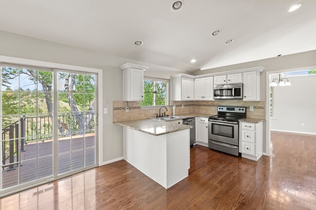 Building Photo - REMODELED ROCKRIMMON RETREAT | 4BD + OFFICE - Security Deposit Waiver Available