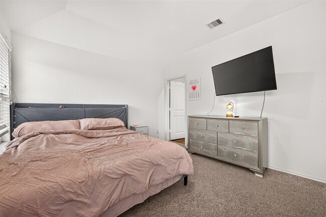 Building Photo - 5411 Wyndham Rdg Ln