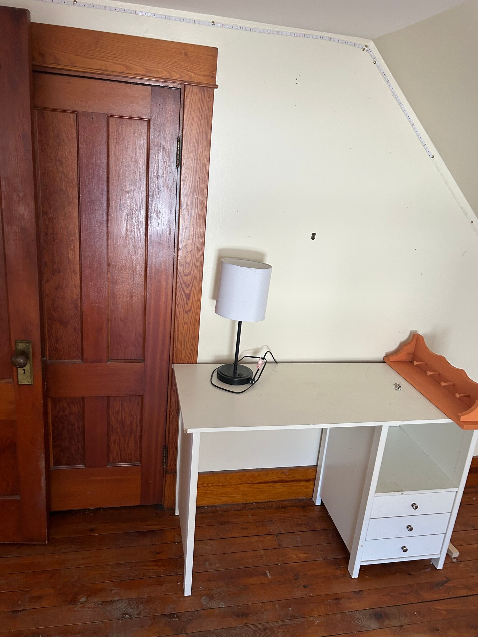 Building Photo - 345 Main St