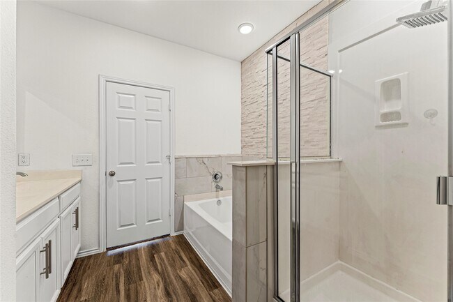 Building Photo - 5826 Savanna Pasture Rd