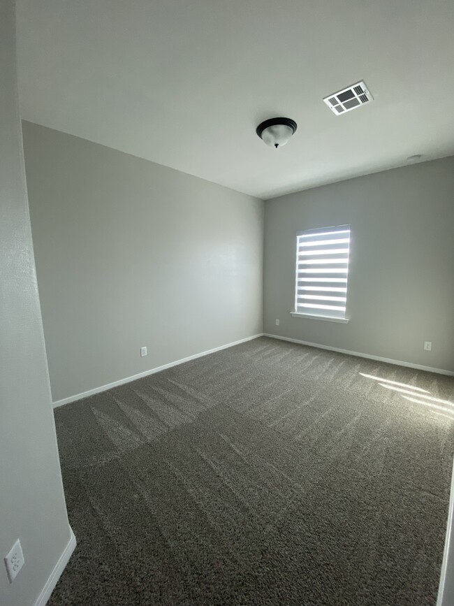 Guest Bedroom - 7797 Enchanted Falcon Ln