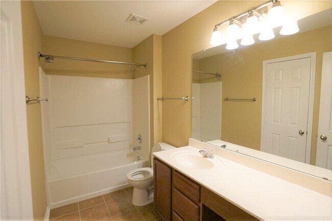 Building Photo - 201 Edwin