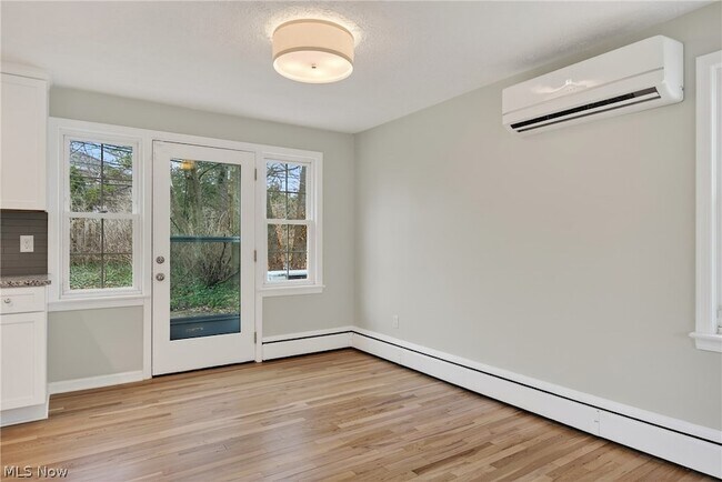 Building Photo - 20945 Halworth Rd