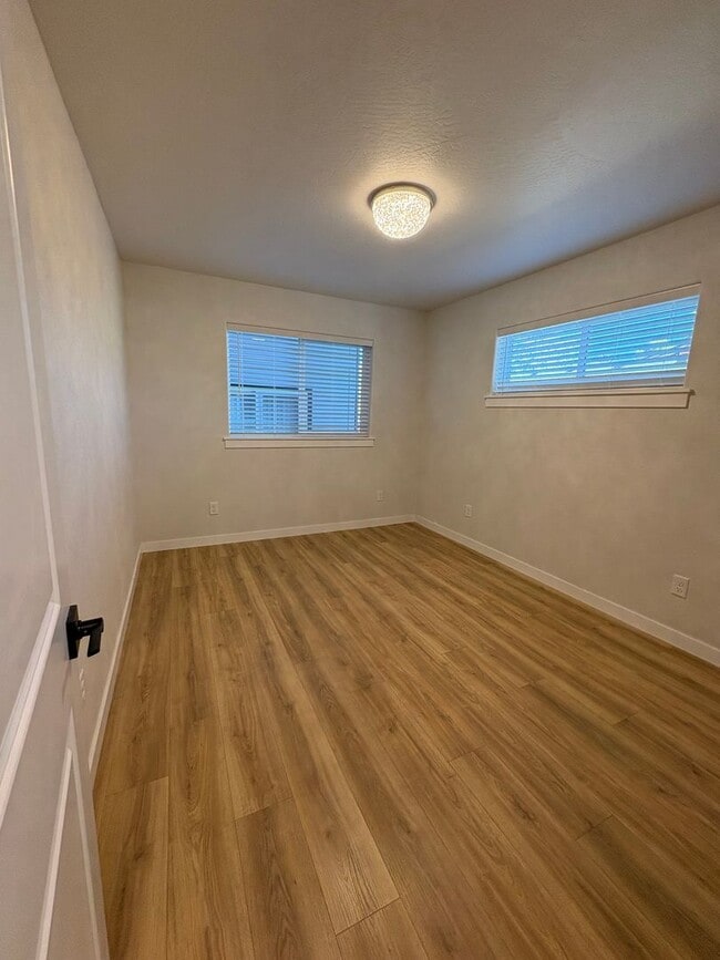 Building Photo - New Construction 3-bedroom, 2-bathroom townhouse