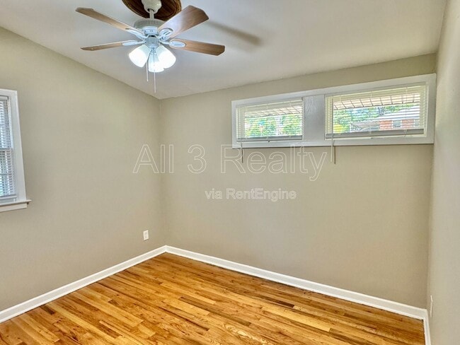 Building Photo - 3600 Nottingham Rd