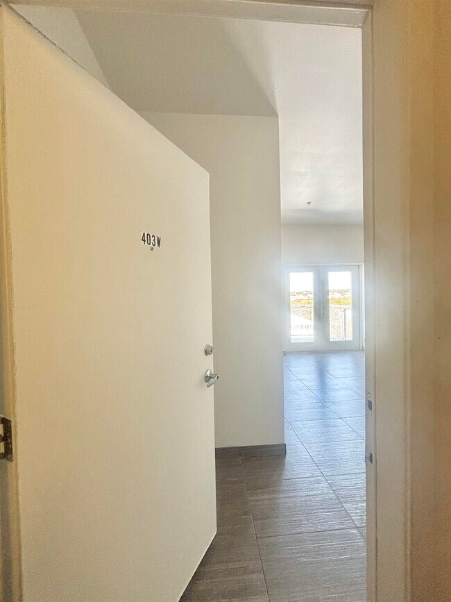 Building Photo - 502 Shiloh Dr