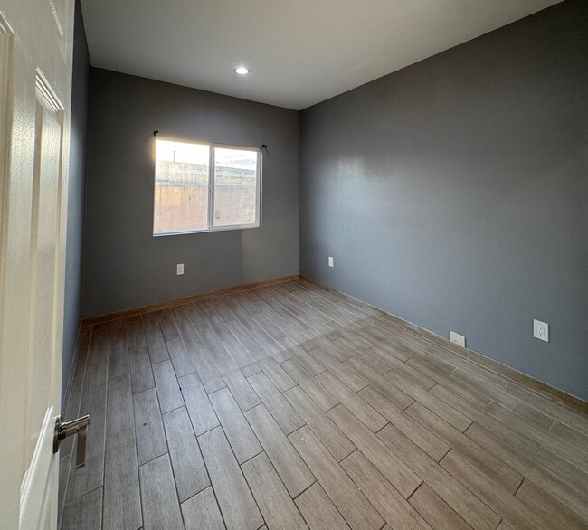 Building Photo - ADU Westminster