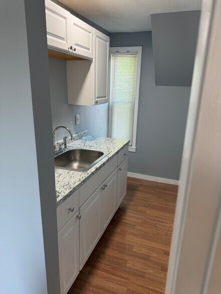 Pantry - 24 Lake Ave
