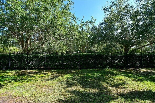 Building Photo - 7658 Plantation Cir
