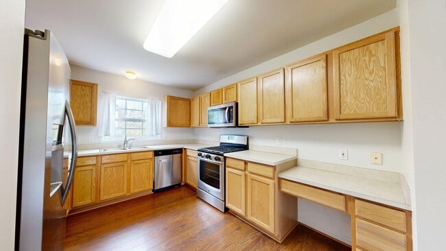 Building Photo - 3073 Promenade Cir