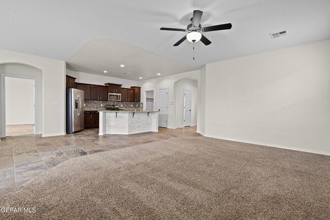 Building Photo - 12776 Runway Ave