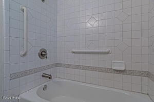 Building Photo - 580 N 9th Dr