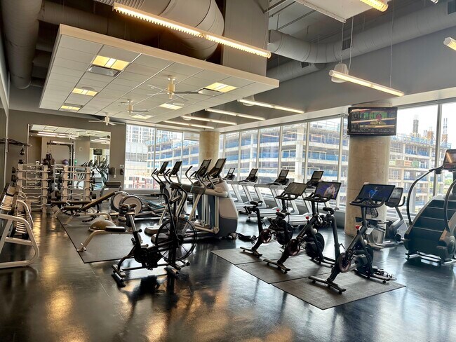 Building Photo - 210 Lavaca St