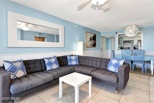 Building Photo - 4495 S Atlantic Ave