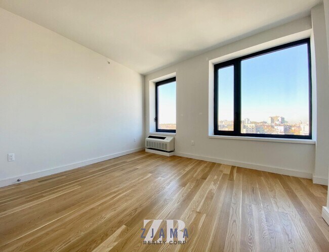 Building Photo - 409 Eastern Pkwy
