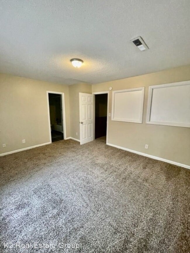 Building Photo - 3 br, 2 bath House - 9210 E William Thomas...