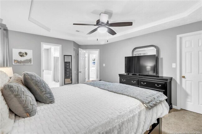 Building Photo - 6545 Ryefield Dr