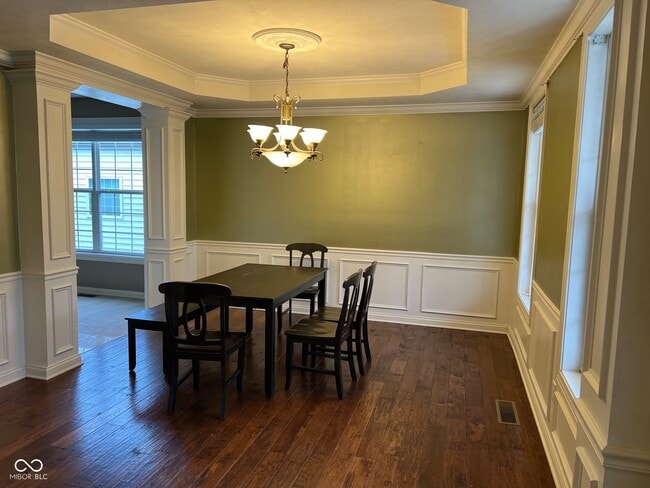 Building Photo - 11237 Niagara Dr