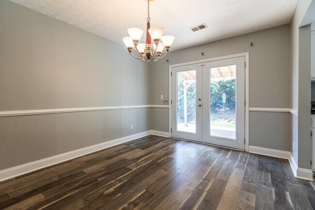 Building Photo - 11030 Indian Village Dr