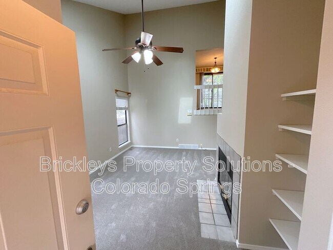 Building Photo - 8214 Steadman Dr