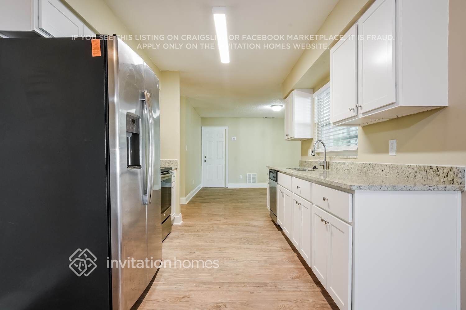 Building Photo - 1370 Prince Philip Dr