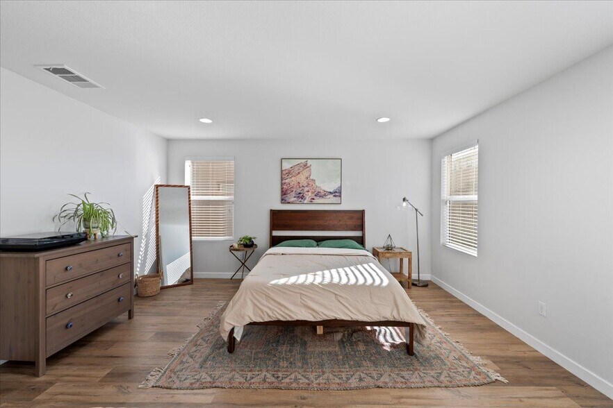 Building Photo - 14373 Lorado Way