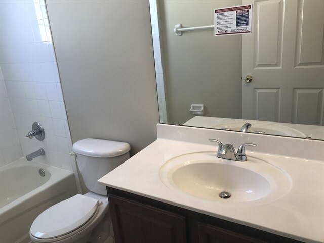 Building Photo - 3699 Silver Bluff Blvd