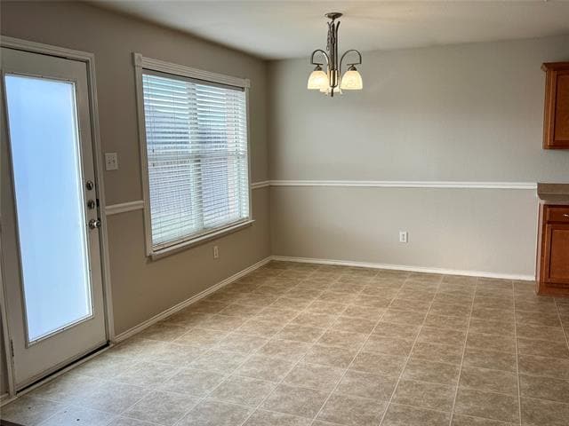 Building Photo - 204 S Chestnut St