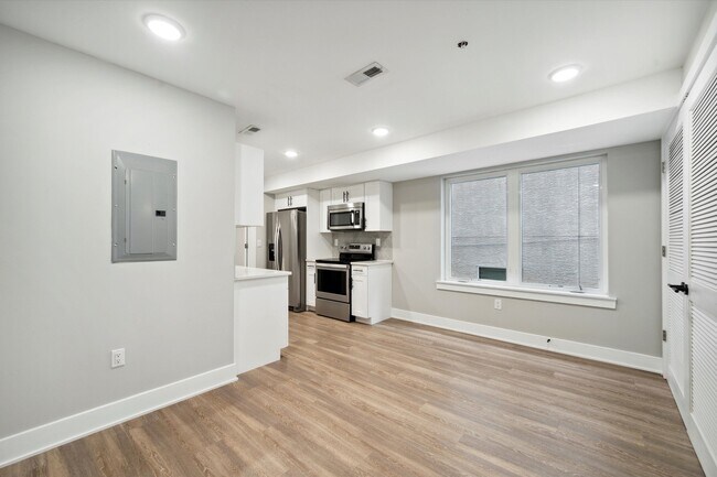 Primary Photo - 1511 N 17th St